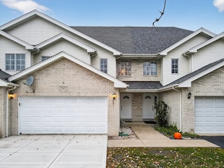 7912 W 105th St, Palos Hills, IL 60465