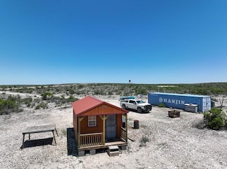 1935 Wolf Springs Rd, Comstock, TX 78837