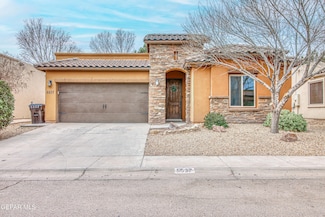 5537 Grove Dr, Sunland Park, NM 88063