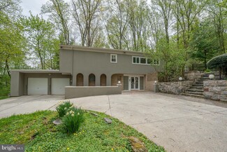 870 Andorra Rd, Lafayette Hill, PA 19444