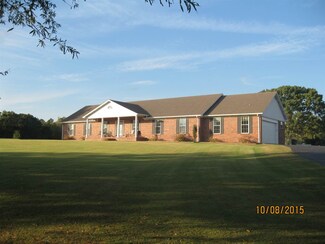 4406 Michie Pebble Hill Rd, Michie, TN 38357