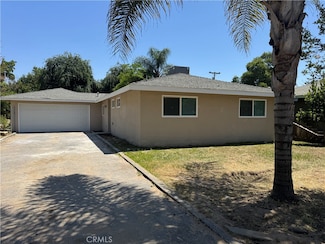 1490 N Knoll Ave, Fresno, CA 93722