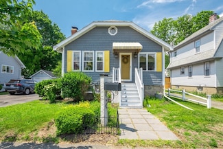 57 Willow Ave, Quincy, MA 02170