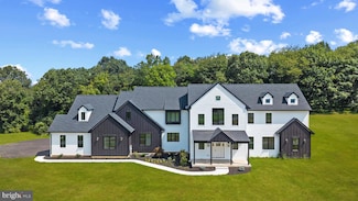 2851 Orpheus Dr, Finksburg, MD 21048