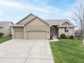 10929 W Waterside Ct, Maize, KS 67101