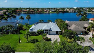 2022 Four Mile Cove Pkwy, Cape Coral, FL 33990