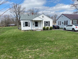 1090 W Vest St, Scottsburg, IN 47170
