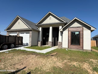 102 Fountain Meadow Dr, Broussard, LA 70518