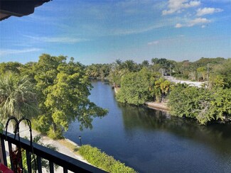 610 Tennis Club Dr Unit 401, Fort Lauderdale, FL 33311