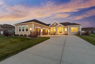 6456 Revere Pass, Deforest, WI 53532