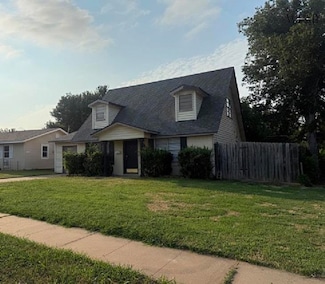 240 Glasgow Dr, Wichita Falls, TX 76302