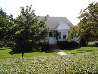 544 Pleasant St, Norwood, MA 02062