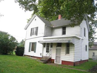803 W Main St, Elmwood, IL 61529