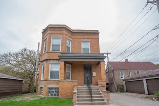 321 E 70th St, Chicago, IL 60637
