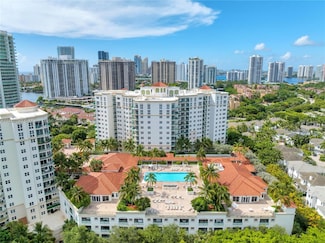 19900 E Country Club Dr Unit 308, Aventura, FL 33180
