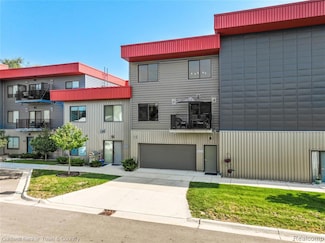 293 N 2nd St Unit 106, Brighton, MI 48116