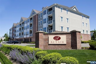 502 Bushes Ln, Elmwood Park, NJ 07407