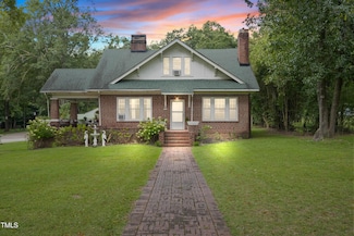 2020 Lee Ave, Sanford, NC 27330