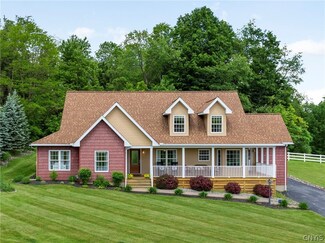 214 Florence Ct, Chadwicks, NY 13319