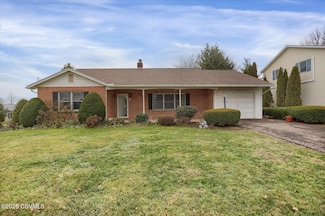 911 Terrace Dr, Lewisburg, PA 17837