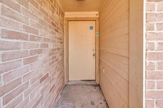 1911 Country Village Blvd Unit B, Humble, TX 77338
