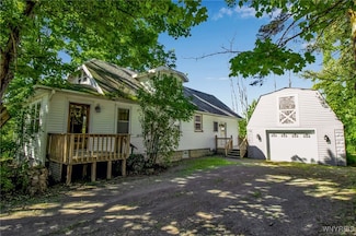 2150 Derby Rd, Eden, NY 14057