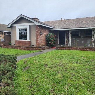 1702 S Garnsey St, Santa Ana, CA 92707