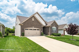 2010 Meadows Edge Ln, Louisville, KY 40245