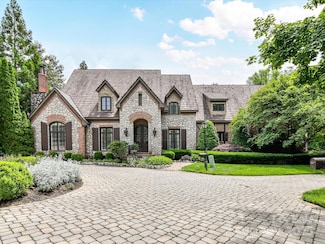 2240 La Maison Dr, Charlotte, NC 28226