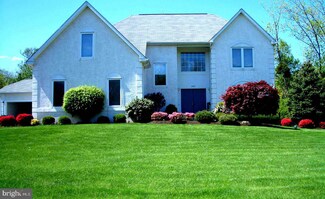 869 Fulton Ave, Lansdale, PA 19446