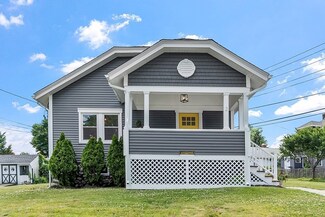 2 Uncatena Ave, Worcester, MA 01606