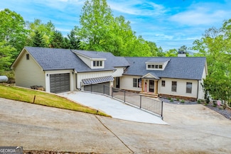 5527 Little River Cir, Gainesville, GA 30506