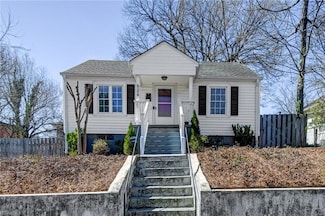624 Laurel St, Winston Salem, NC 27101
