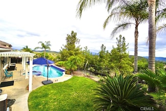 23801 Hollingsworth Dr, Murrieta, CA 92562