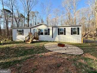 156 Twin Mountain Lake Cir, Talking Rock, GA 30175