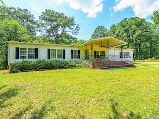 1041 Greenbriar Cove Rd, Union Grove, AL 35175