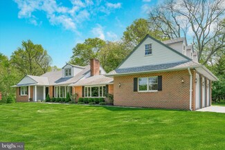 888 Parkwood Rd, Blue Bell, PA 19422