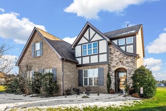 207 Brixham Ct, Gallatin, TN 37066
