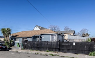 857 Apple St, Oakland, CA 94603
