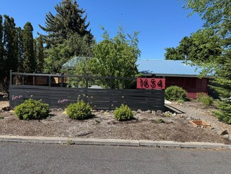 1654 NE Meadow Ln, Bend, OR 97701