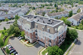 6303 Fernandez Ct, Parlin, NJ 08859
