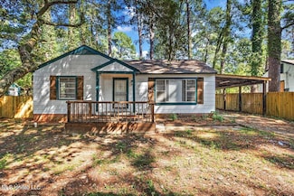 736 Woodbury Rd, Jackson, MS 39206