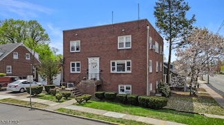 1020 Raritan Ave, Highland Park, NJ 08904