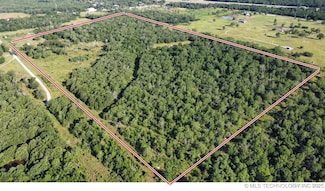 0 E1095 Rd, Henryetta, OK 74437