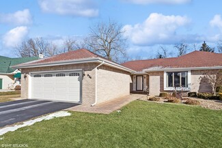 934 Troon Ct, Schererville, IN 46375