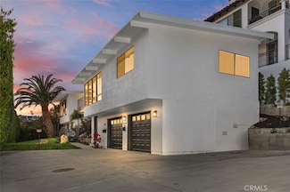2516 Bayside Dr, Corona Del Mar, CA 92625