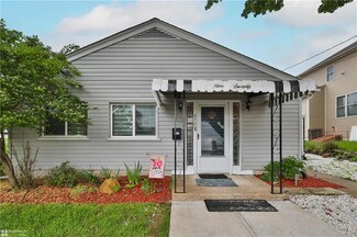 970 E Hamilton St, Allentown, PA 18109