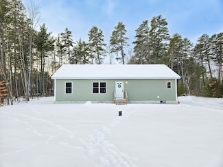 3801 Province Lake Rd, Wakefield, NH 03830