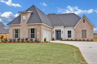 506 Cocodrie Dr, Bossier City, LA 71112