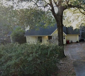 168 Ridge Lake Rd, Crestview, FL 32536